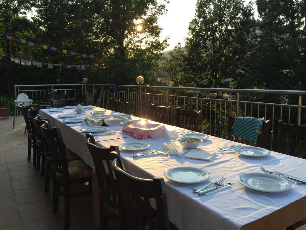Mala Planina Guest House Iskrets Екстер'єр фото
