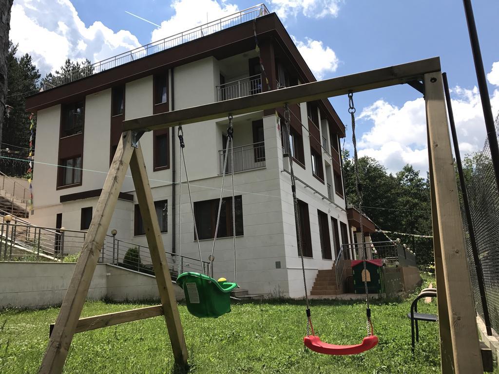 Mala Planina Guest House Iskrets Екстер'єр фото