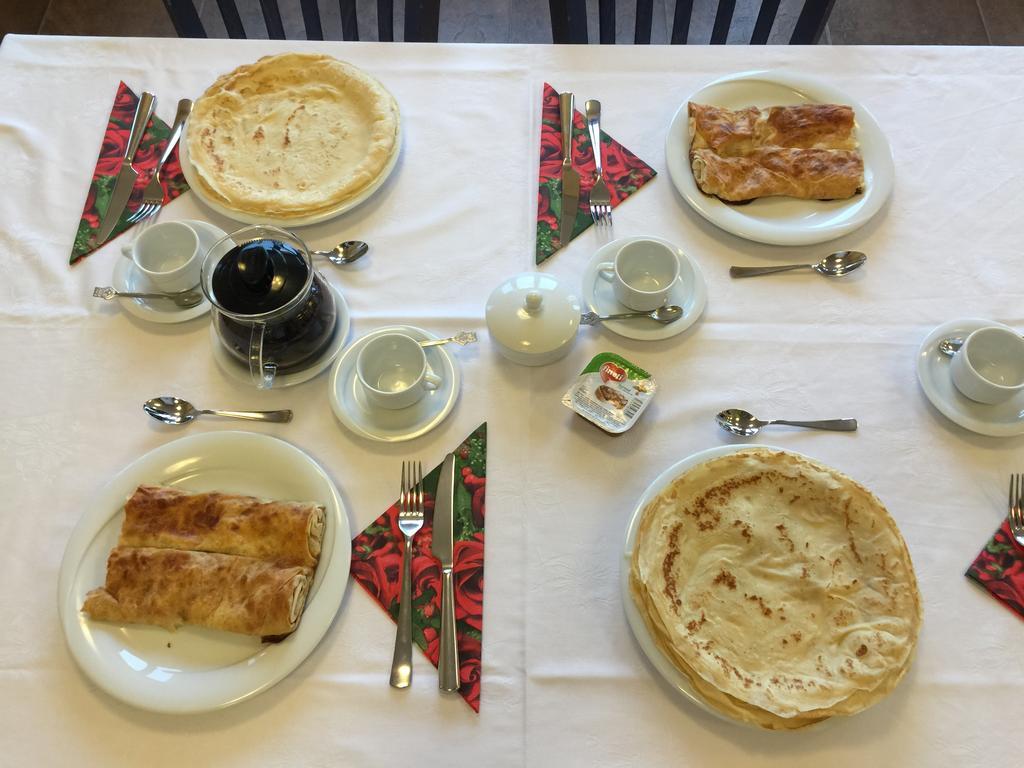 Mala Planina Guest House Iskrets Екстер'єр фото
